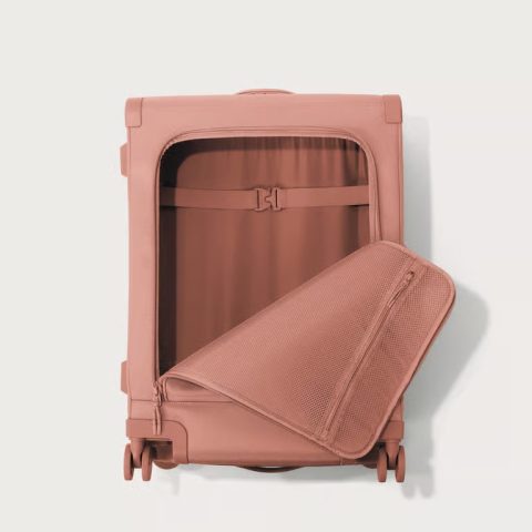 imgi_250_dagne-2025-Travel2_Mixed_Sydney_M_WarmDust_Topdown_11